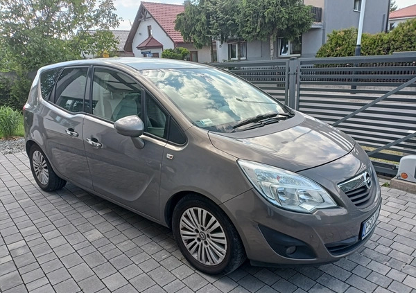 Opel Meriva cena 16900 przebieg: 179840, rok produkcji 2011 z Jelcz-Laskowice małe 466